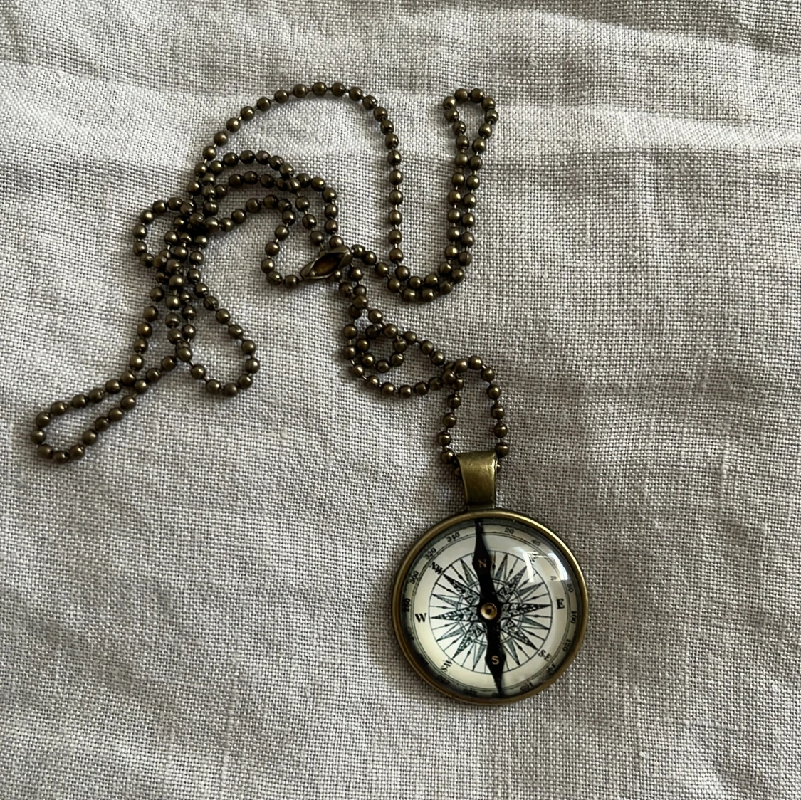 Vintage statement halsband med kompass