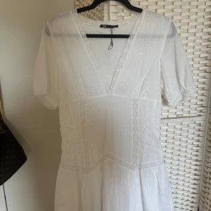 Sommarklänning - Från Zara, köpt på plick endast testad