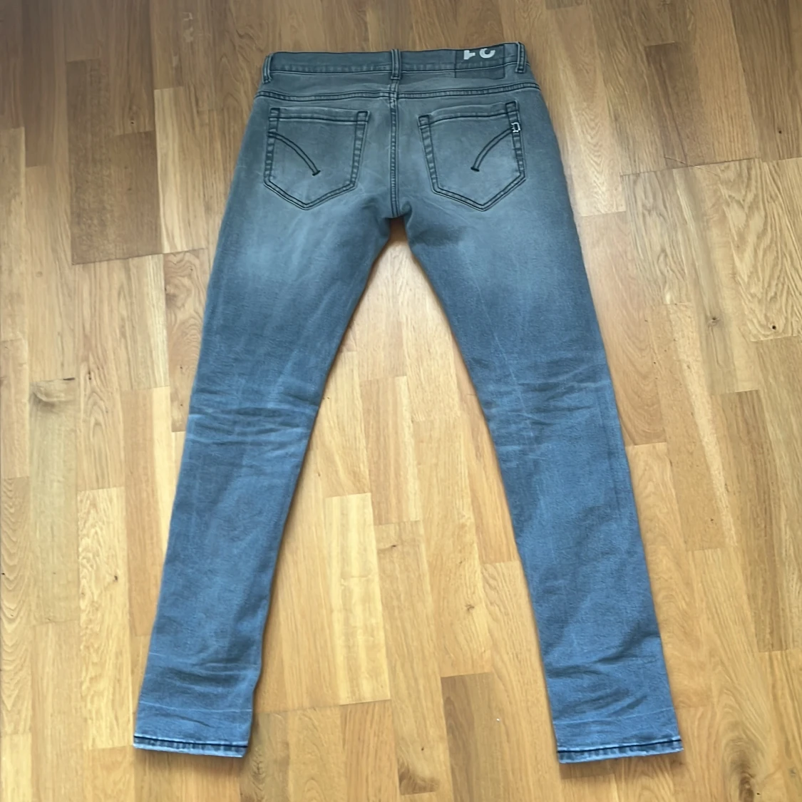 Grå jeans från DONDUP W31 L31 - 1