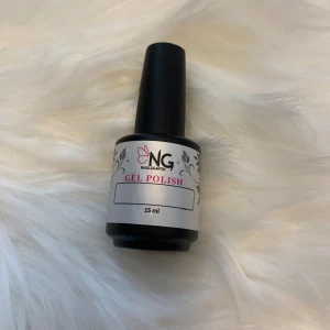 Vitt gellack från nagelgiganten - Helt oanvänt och nytt! Nypris:125kr