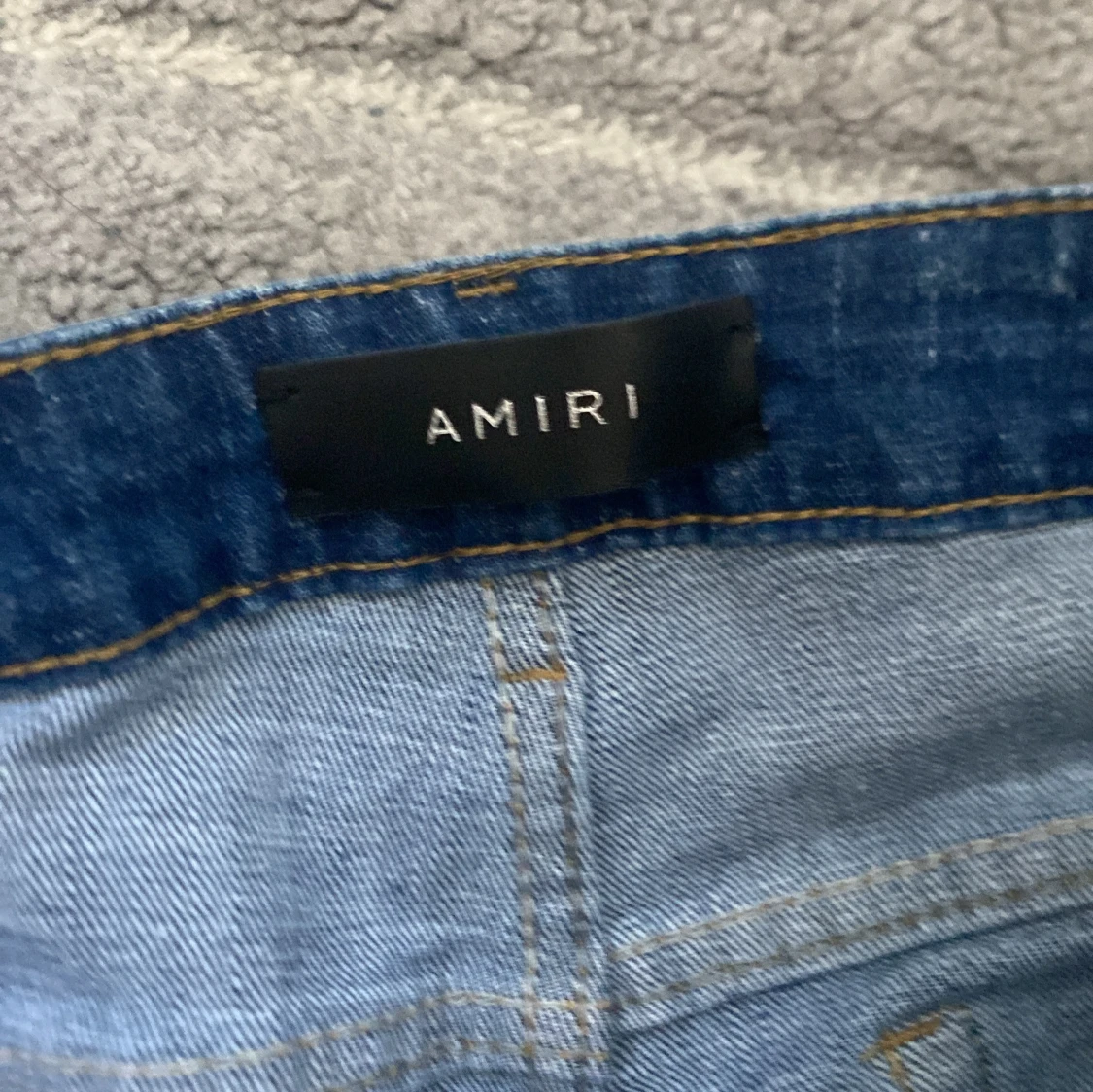 AMIRI ljusblå skinny jeans med patch - 3