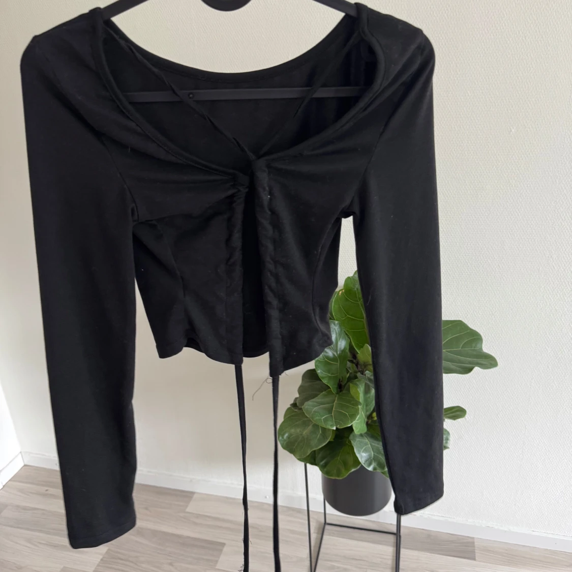 Svart långärmad snörningstopp Shein - 1