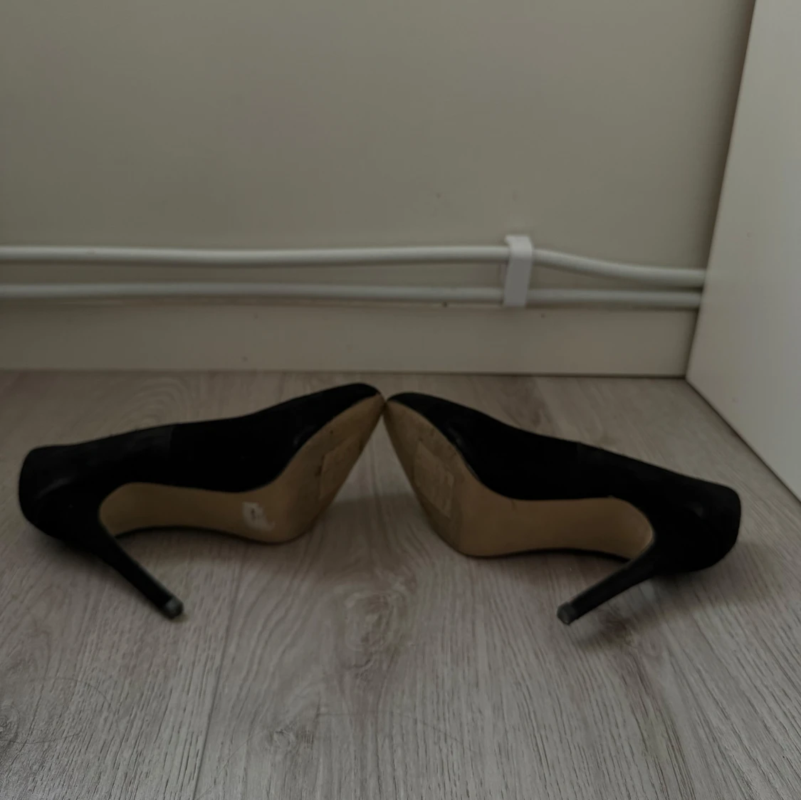 Svarta pumps från Atmosphere - 3