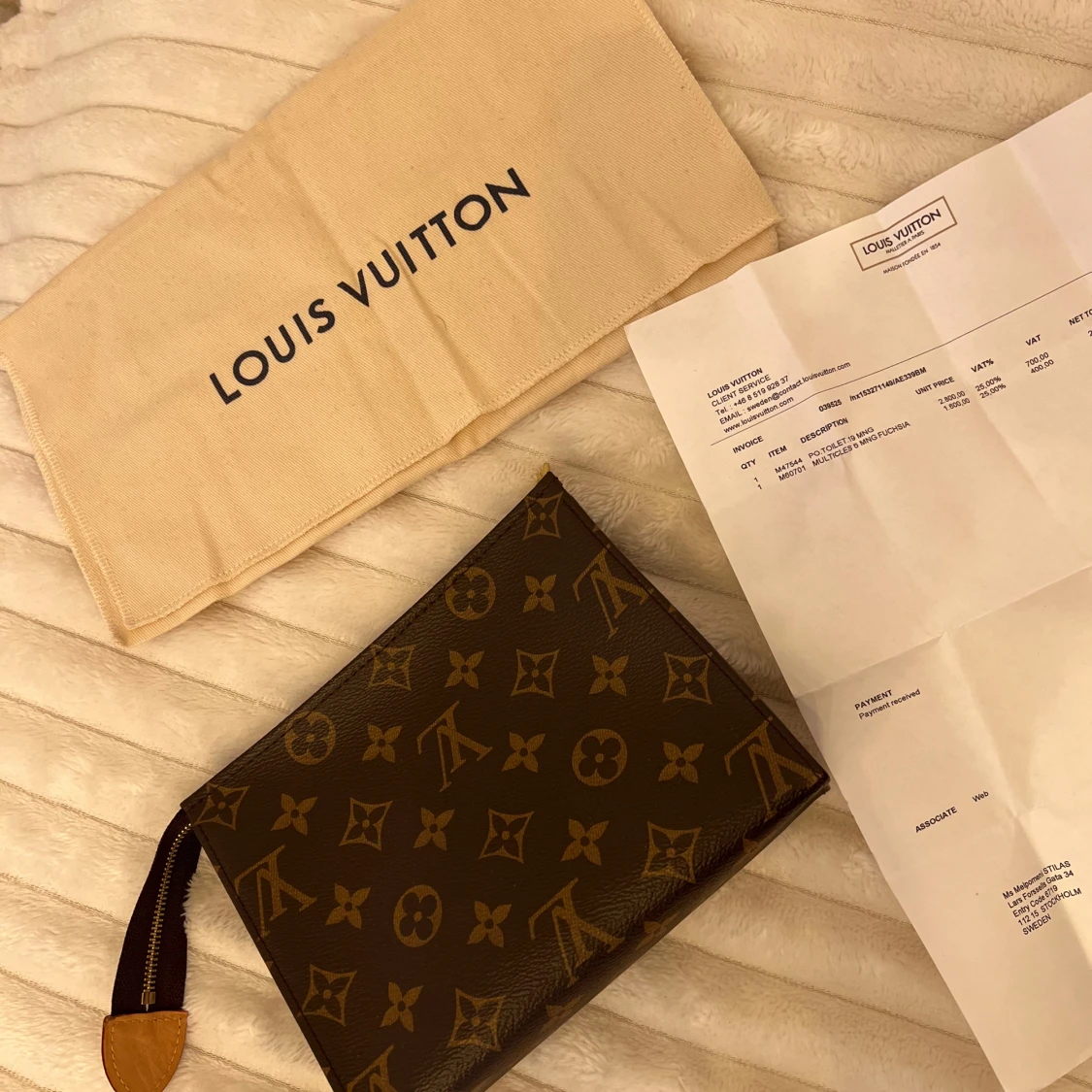Louis Vuitton Toiletry pouch 19