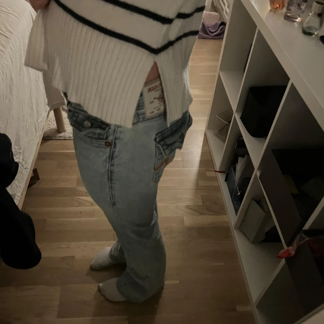 Randig stickad tröja - 1