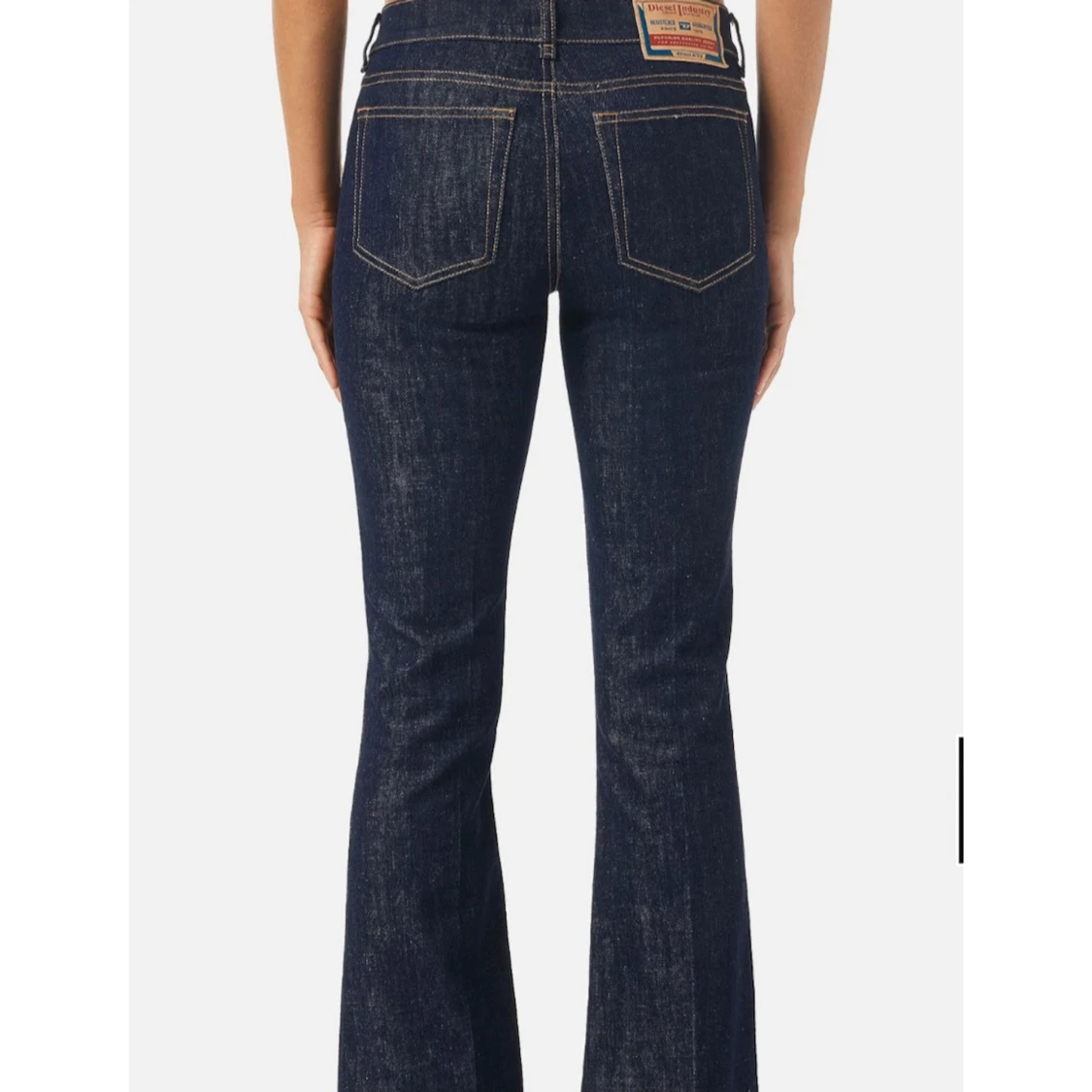 Disel mörkblå bootcut jeans - 1