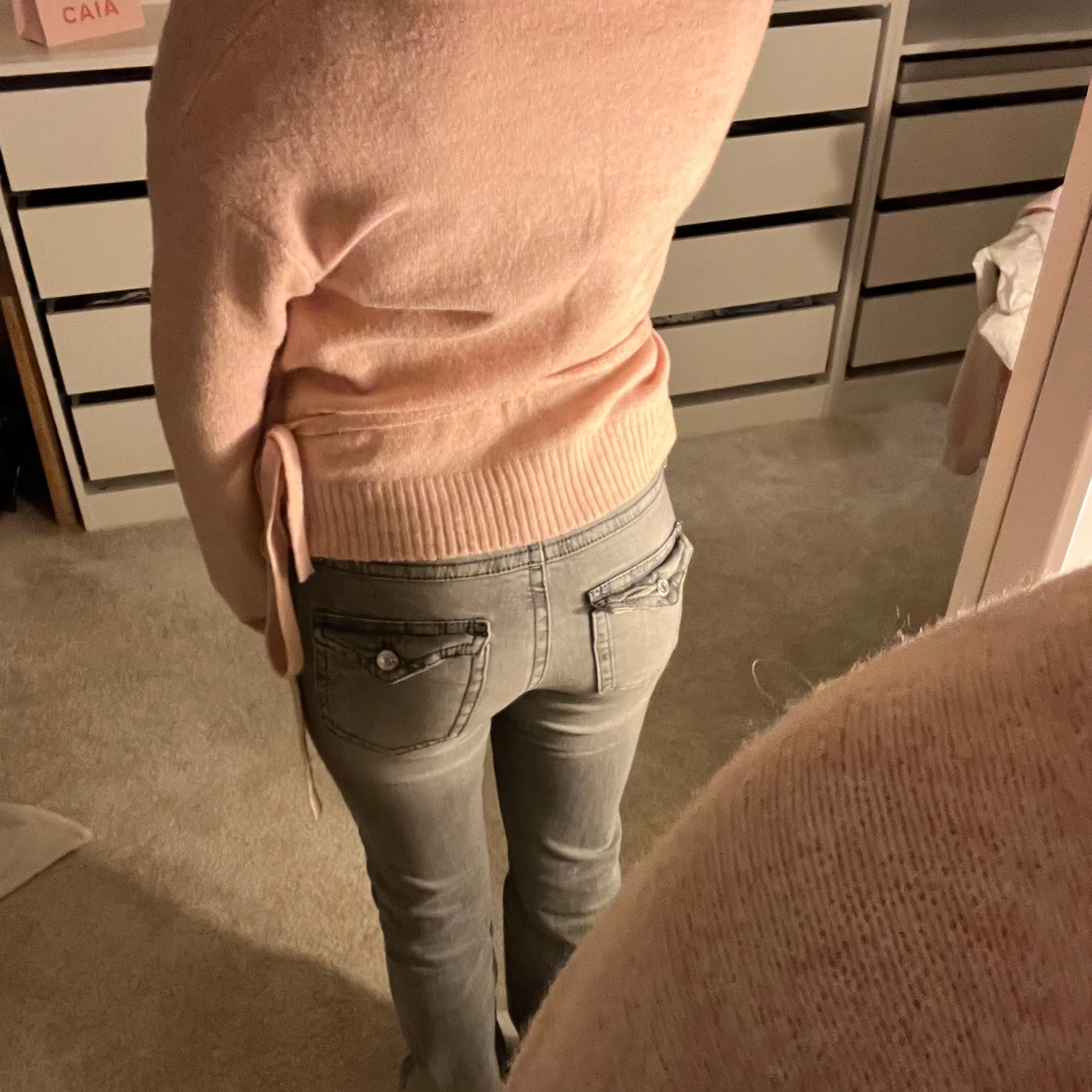 Ljusrosa omlottstickad tröja - 1