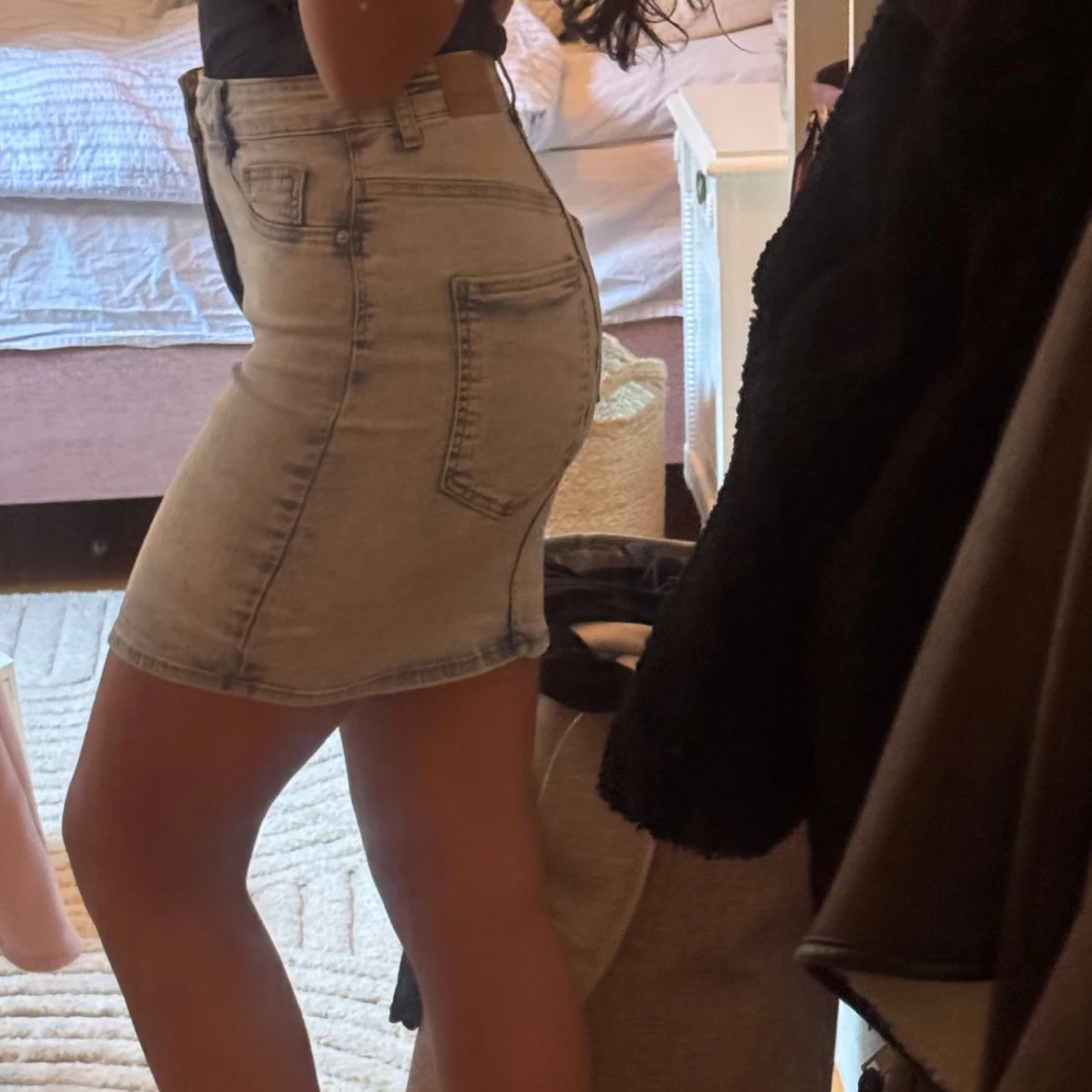 Ljusblå jeanskjol med hög midja - 1