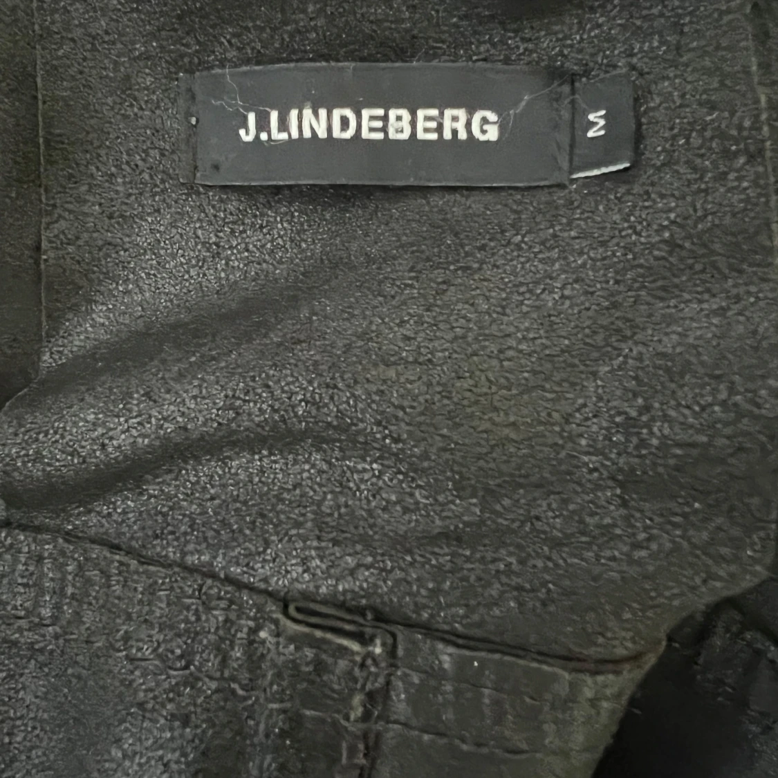 Svart Jonah mockajacka från J.Lindeberg - 2