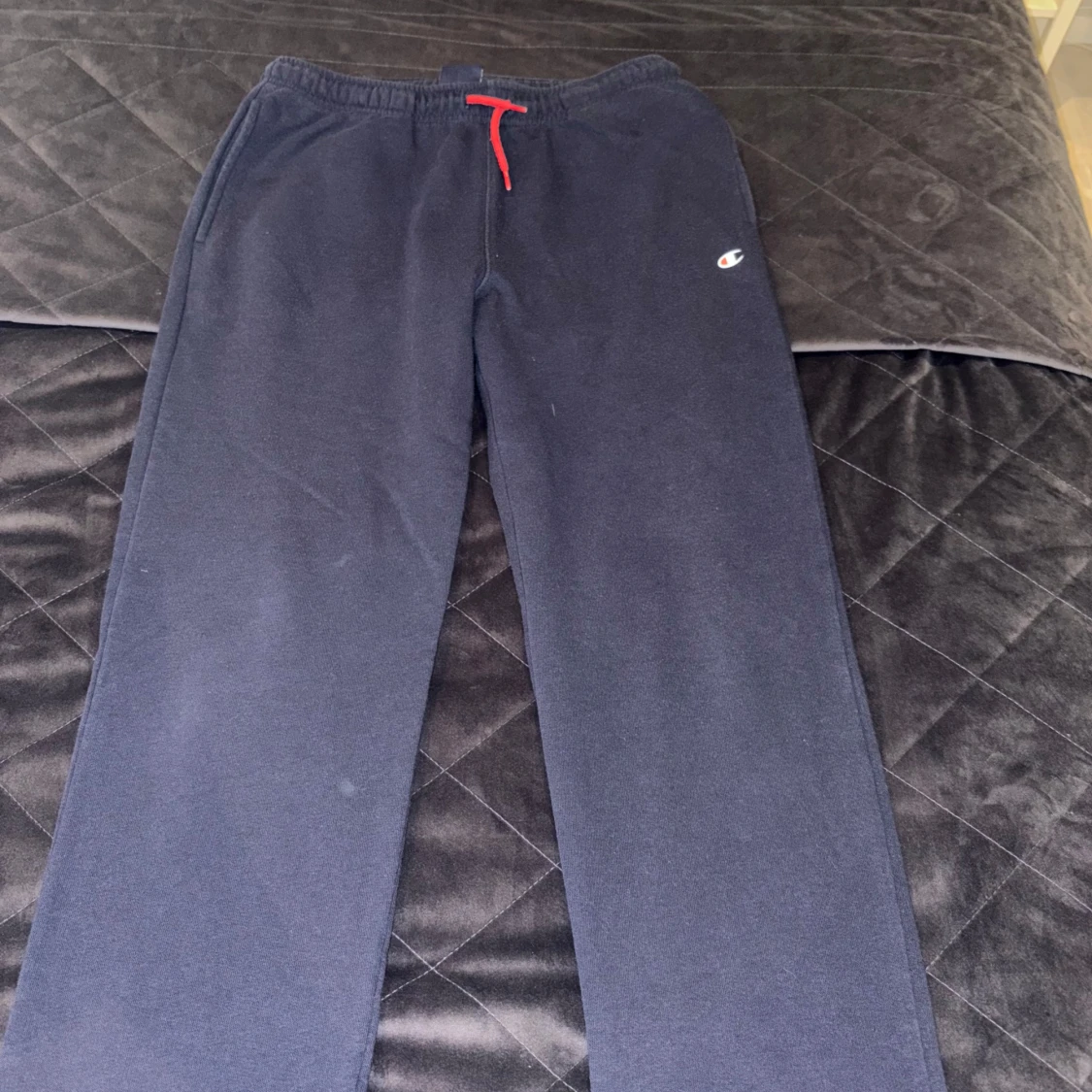 Champion ziptröja i marinblått och rött - 3