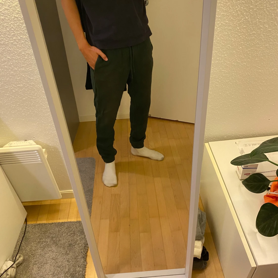 Mörkgröna mjukisbyxor Dressmann S - 2