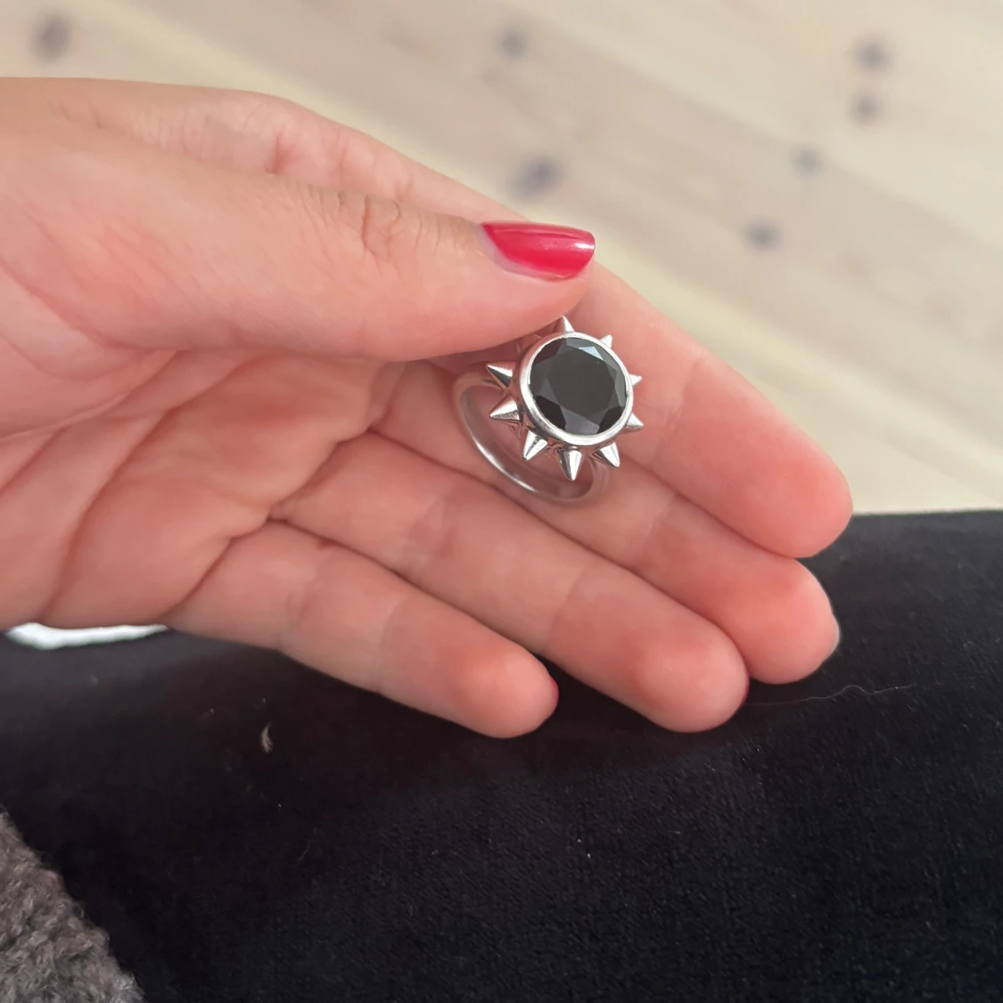 Silversolring med svart sten SbyS - 4