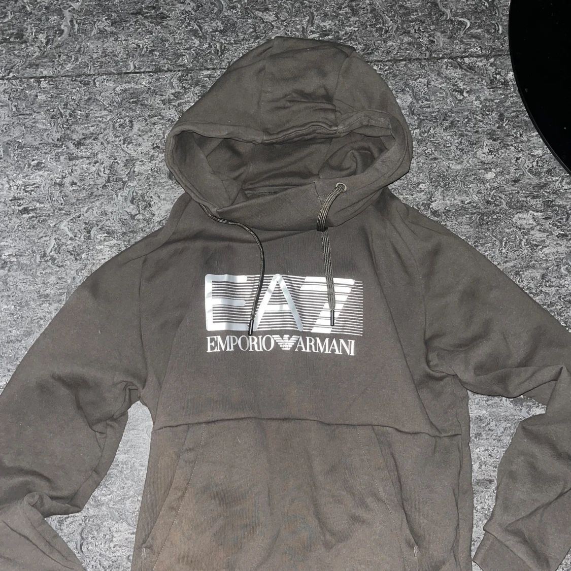 Mörkgrå EA7 Emporio Armani hoodie