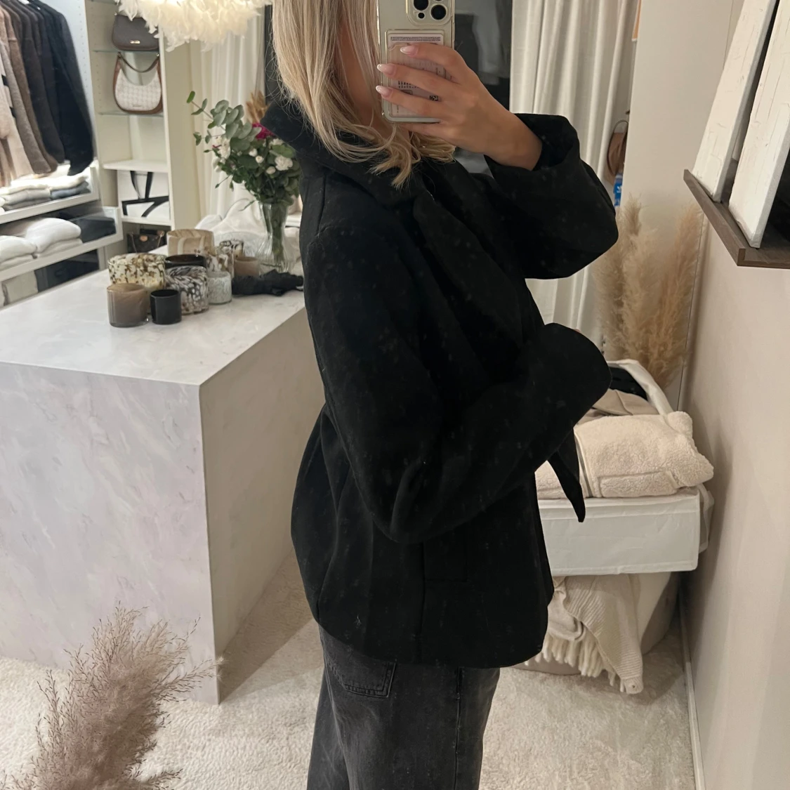 Svart kavajjacka från H&M  - 2