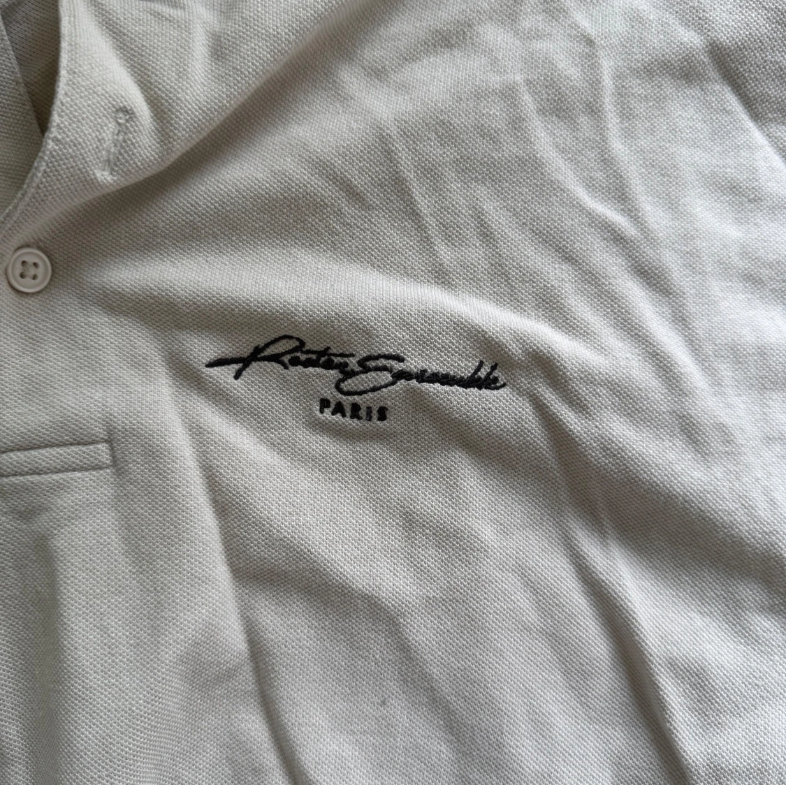 Vit pikétröja från Riston Ensemble - 1