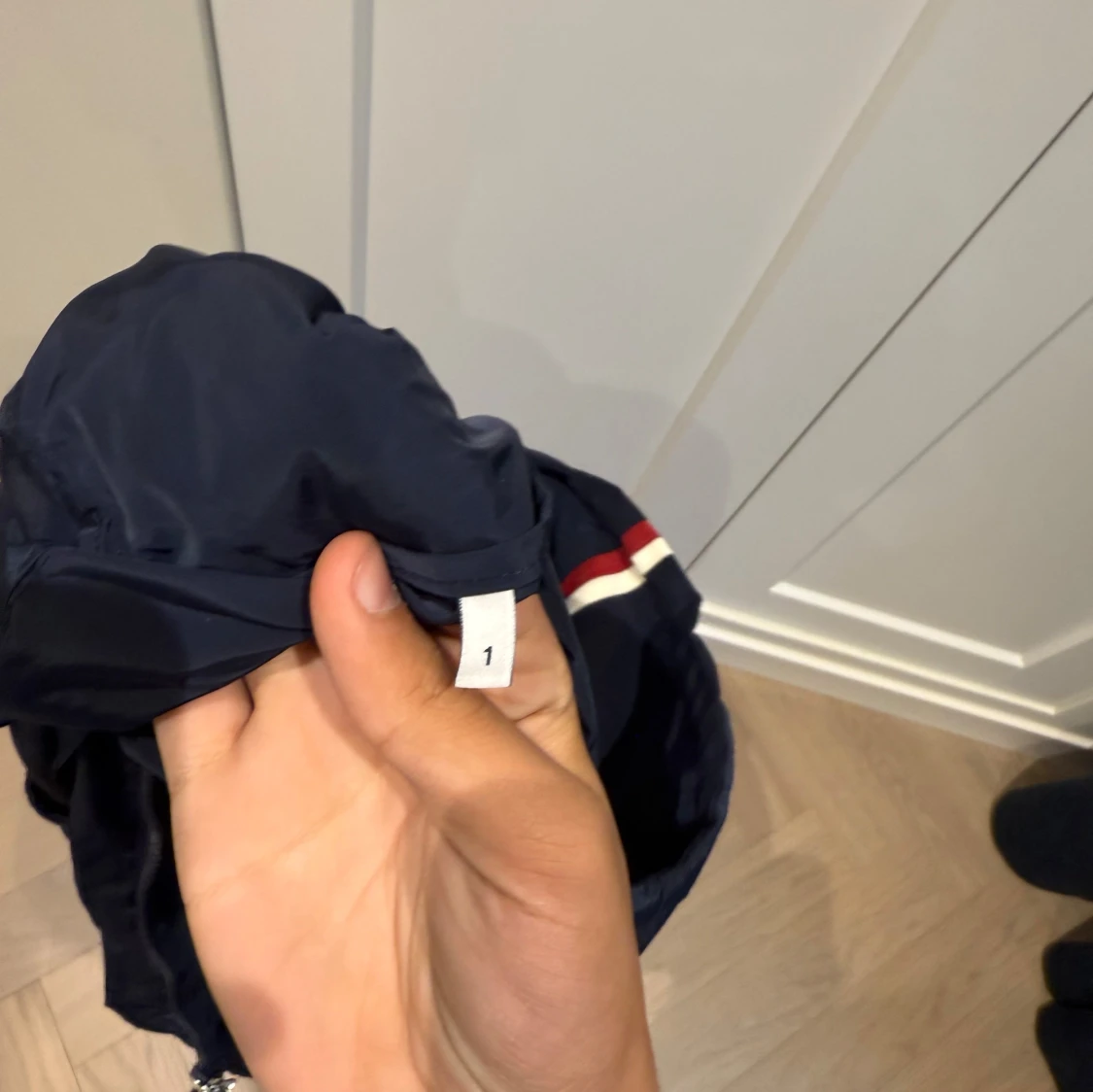 Mörkblå vindjacka från Moncler - 3