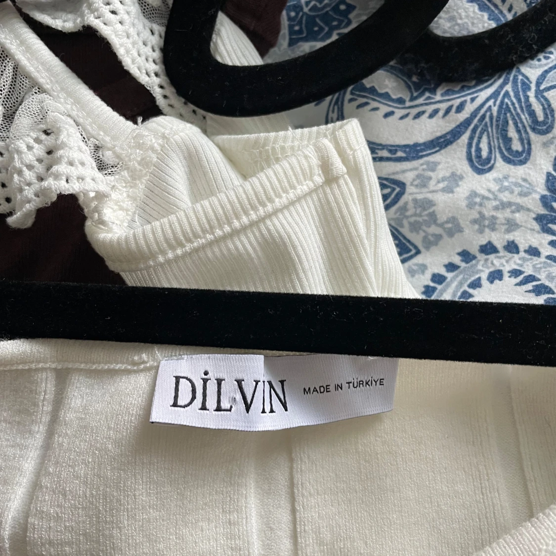 Vit off shoulder tröja - 2