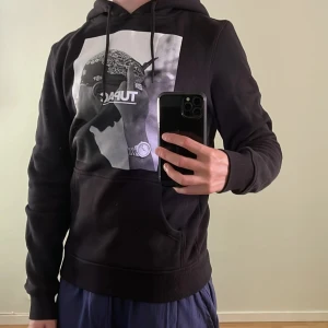 Hoodie  - Tupac hoodie svart