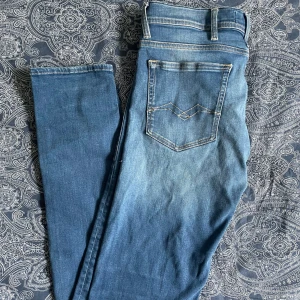 Replay jeans hyperflex - Replay jeans med stretch storlek 33/34. I princip nyskick. 
