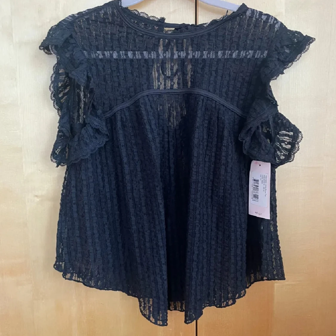 Svart spetsblus från Nelly  - 1