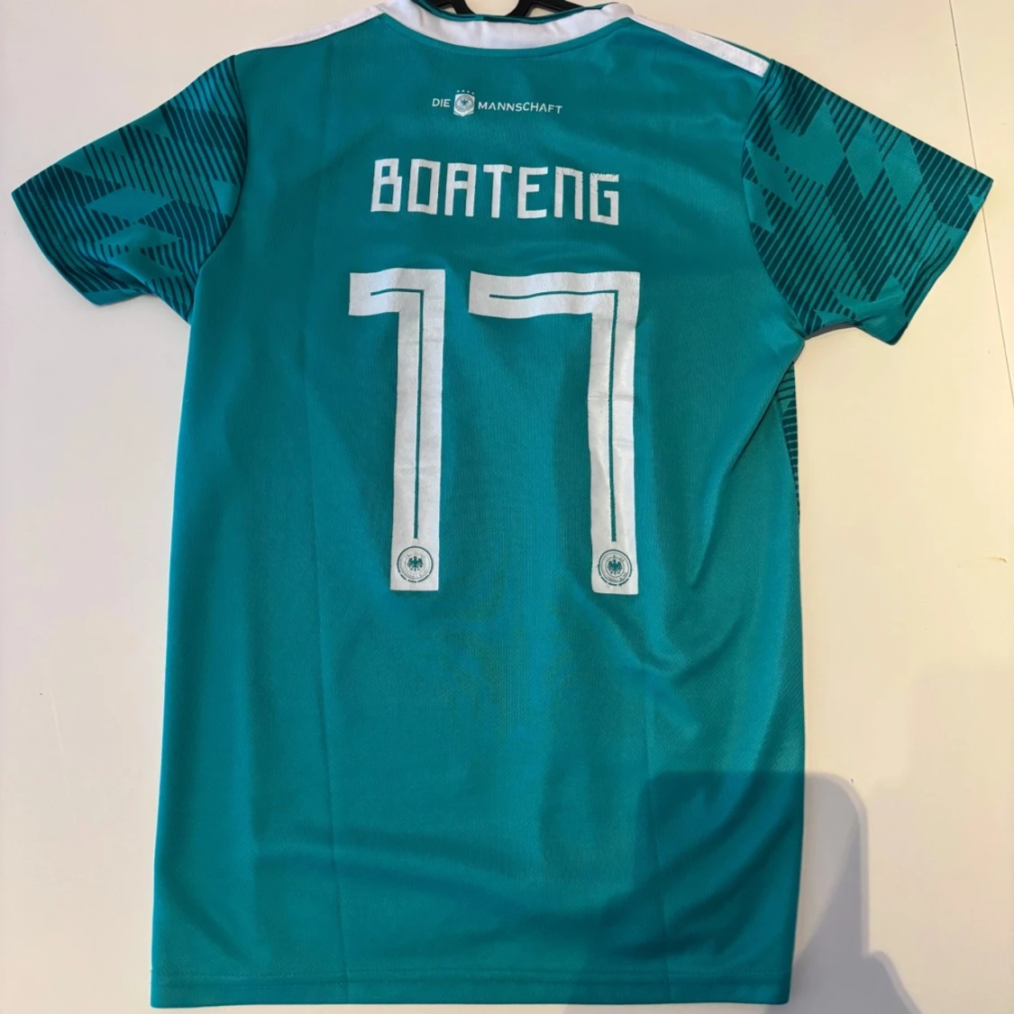 Tysklands bortaställ VM 2018 - 90