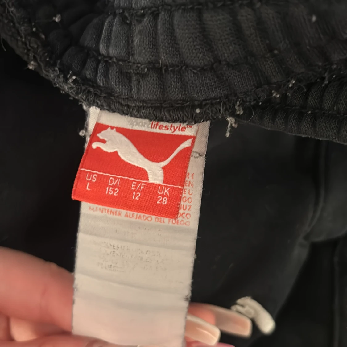 Svarta mjukisbyxor från Puma  - 2