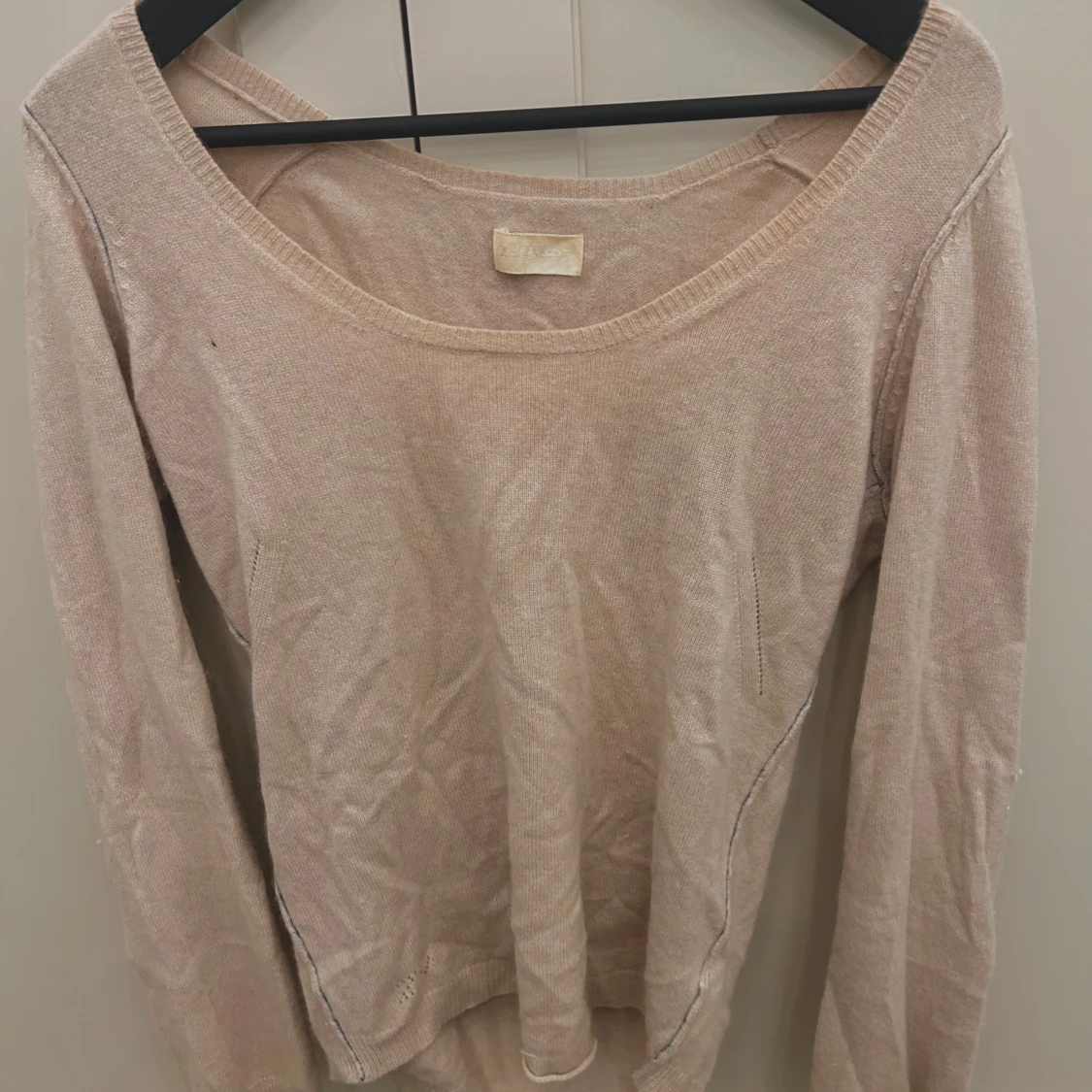 Beige stickad tröja från Zadig Voltaire 