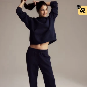 Gina Tricot Hoodie - Super fin Gina Tricot Hoddie. Inga defekter men använd. Storlek: XXS. Pris är diskuterbart och hör av dig om det är något!