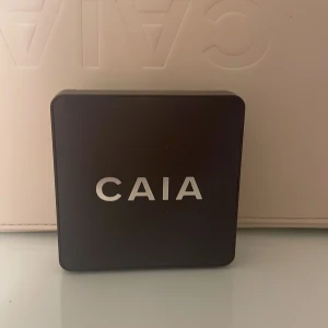 CAIA Matte Bronzer Tuscany - bronzer från CAIA i nyansen Tuscany. Använd mel mycket kvar!!