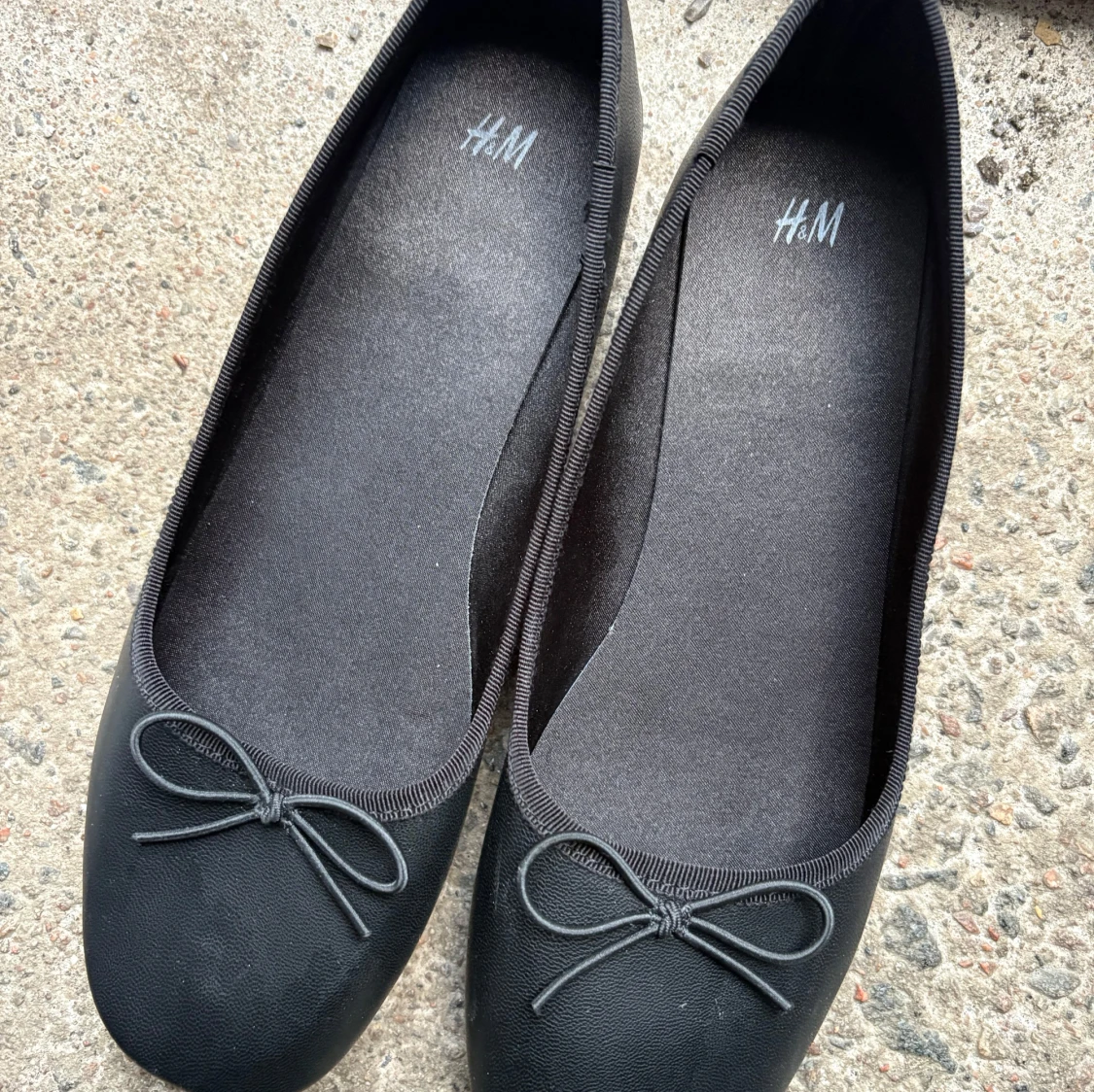 Svarta ballerinaskor från H&M