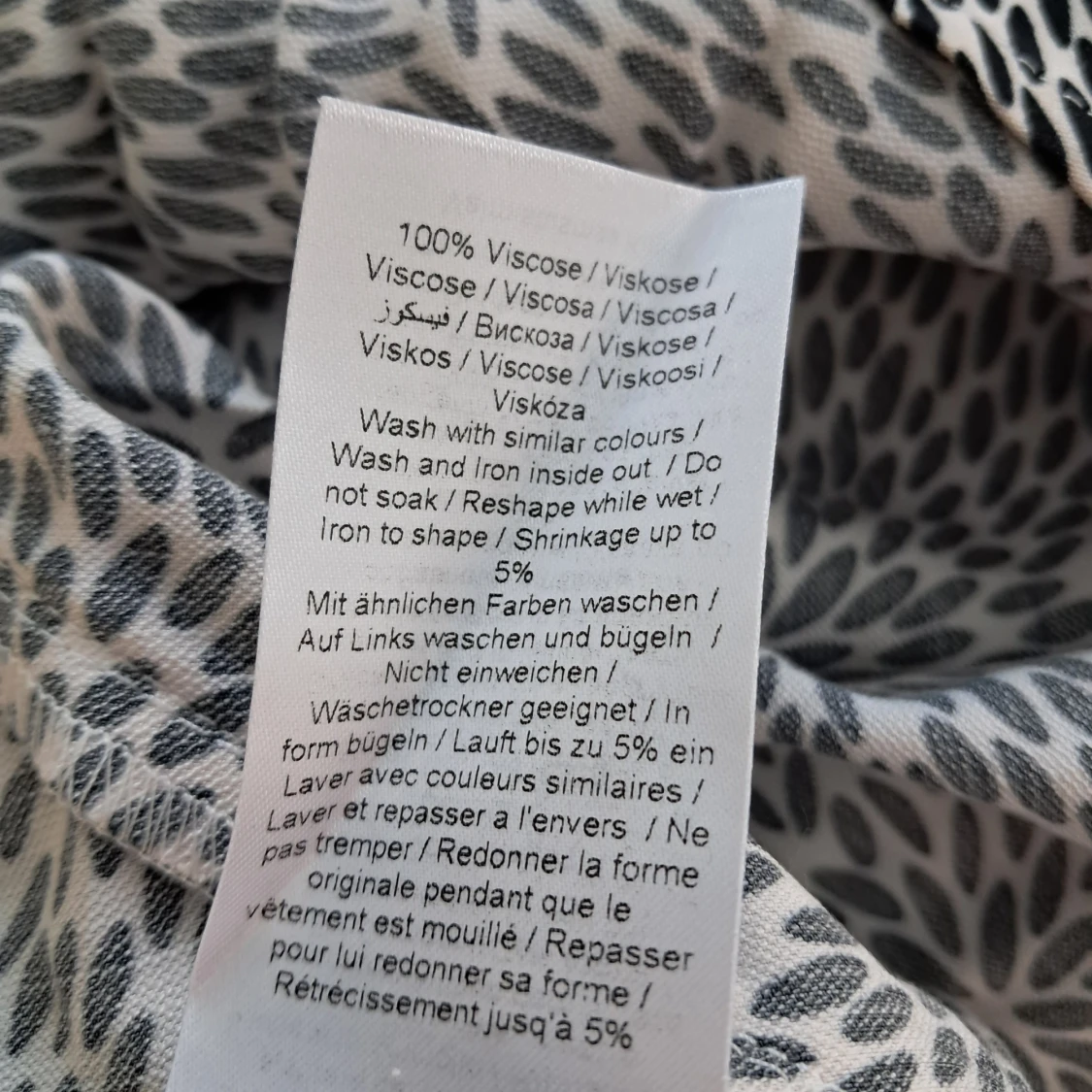 Svartvit klänning från Part Two - 2