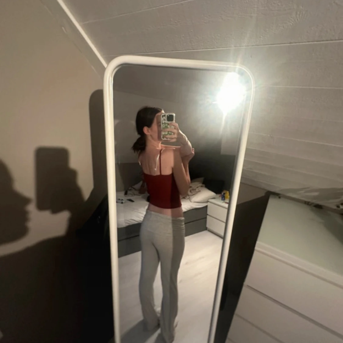 Vinröd croppad linnetopp - 1