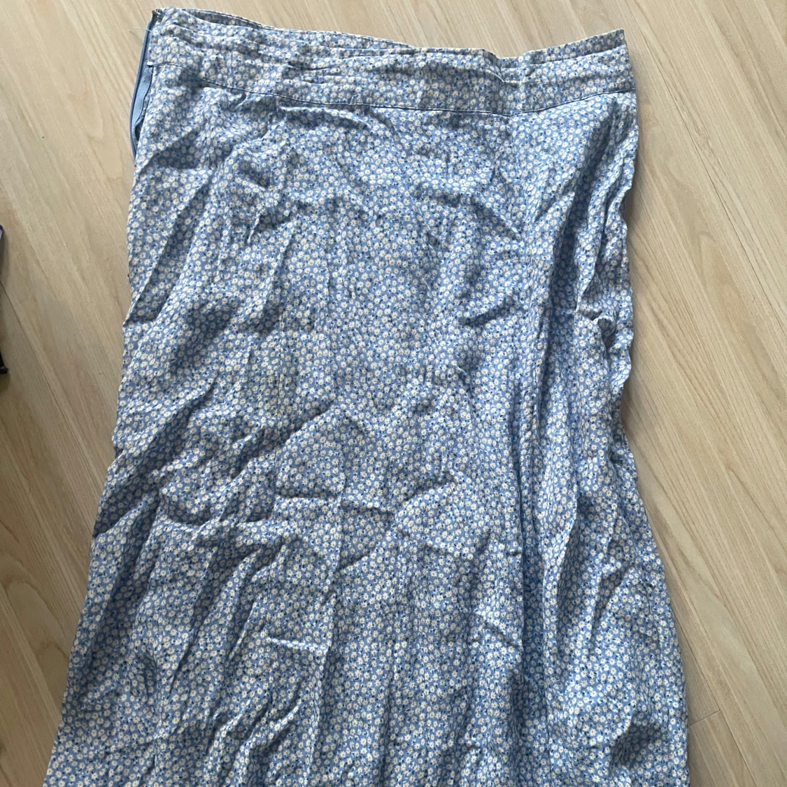 Blommig blå långkjol från H&M - 2