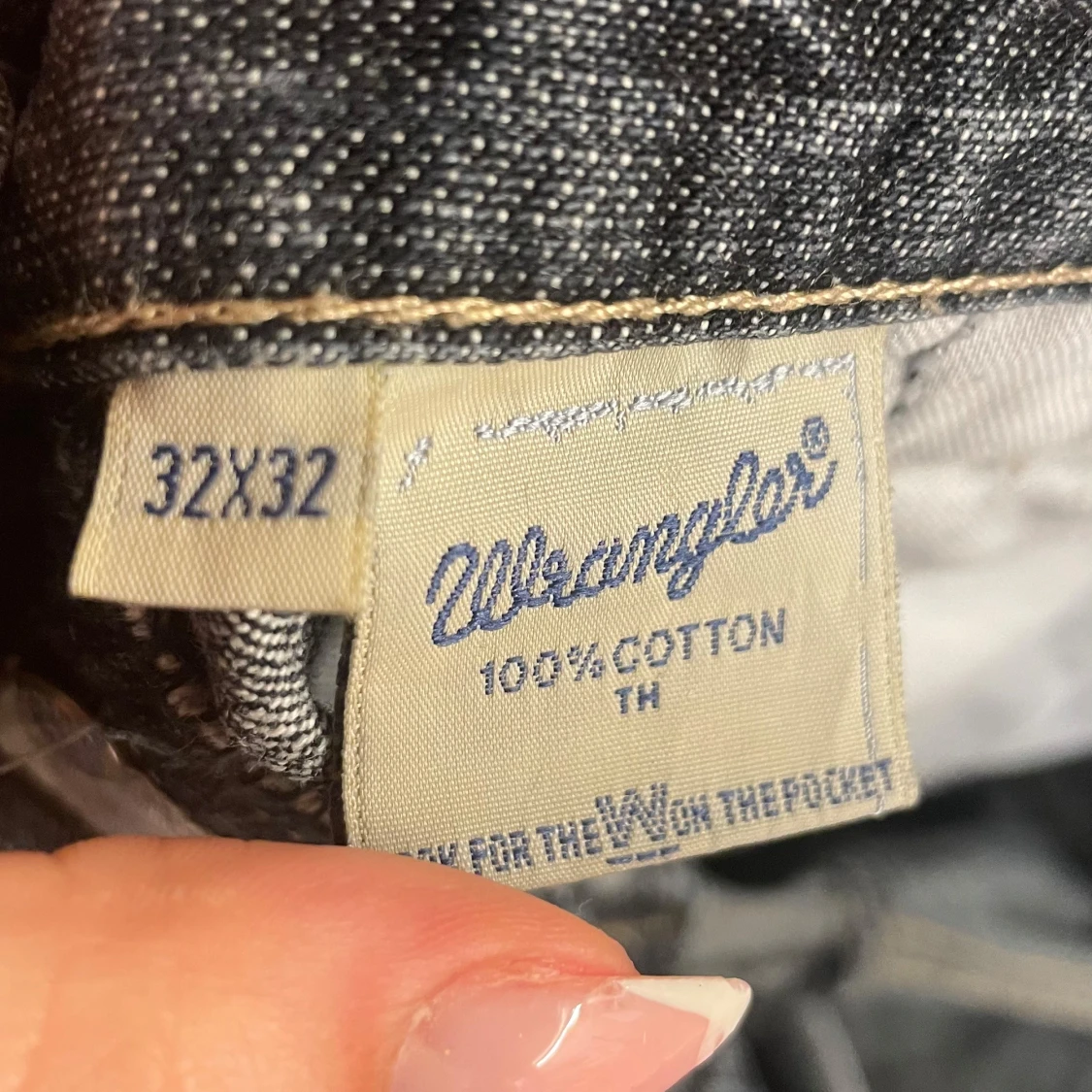 Lågmidjade wrangler bootcut jeans mörkblå strl 32x32 - 3