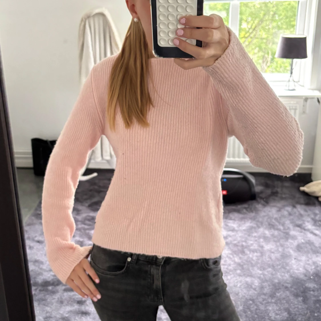 Ljusrosa stickad tröja