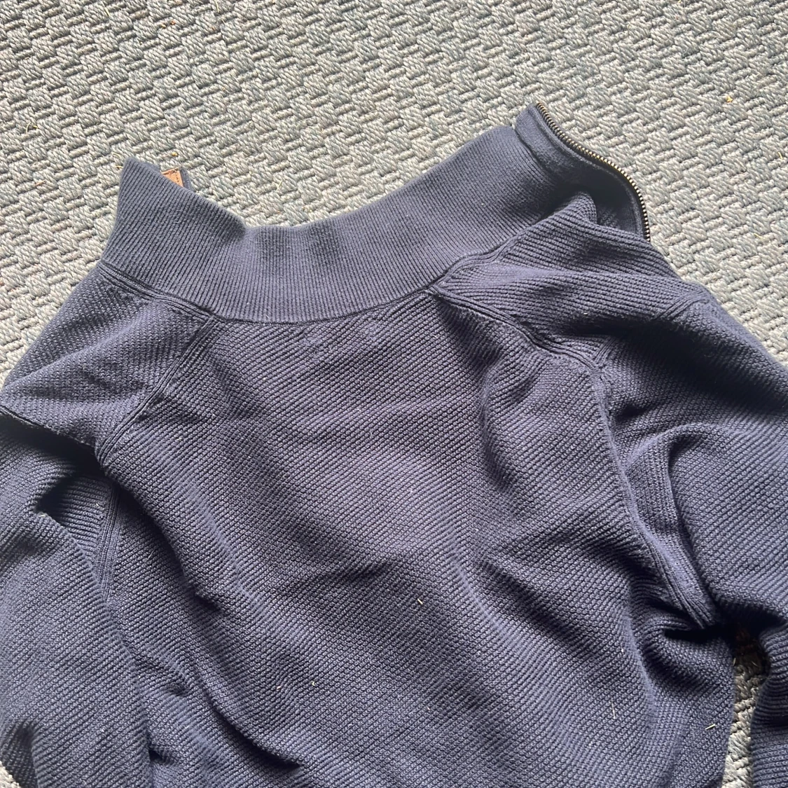 Mörkblå stickad kofta från Massimo Dutti - 3