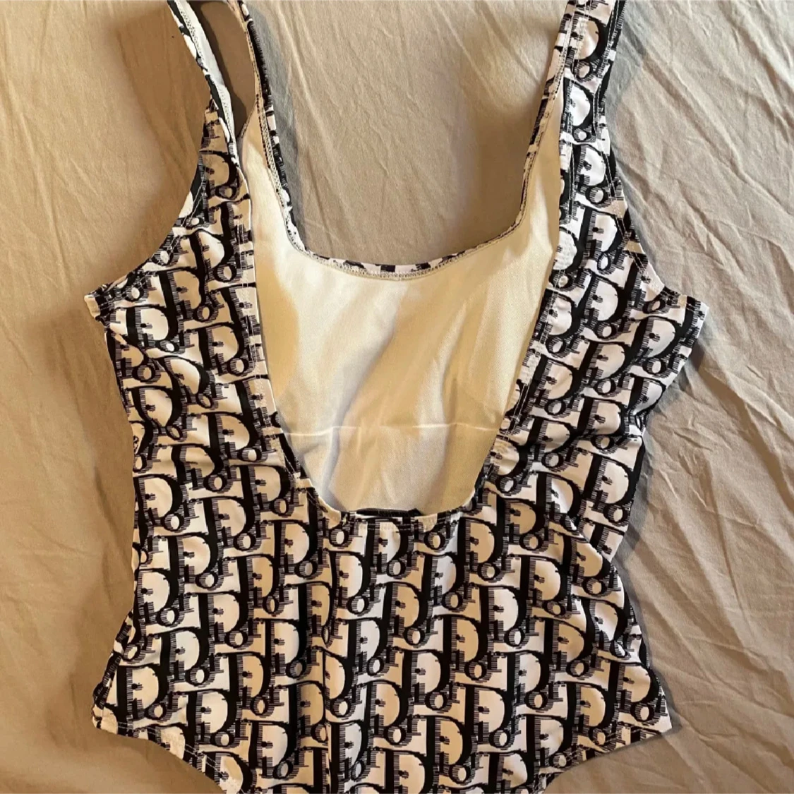 Svartvit baddräkt från Christian Dior - 1