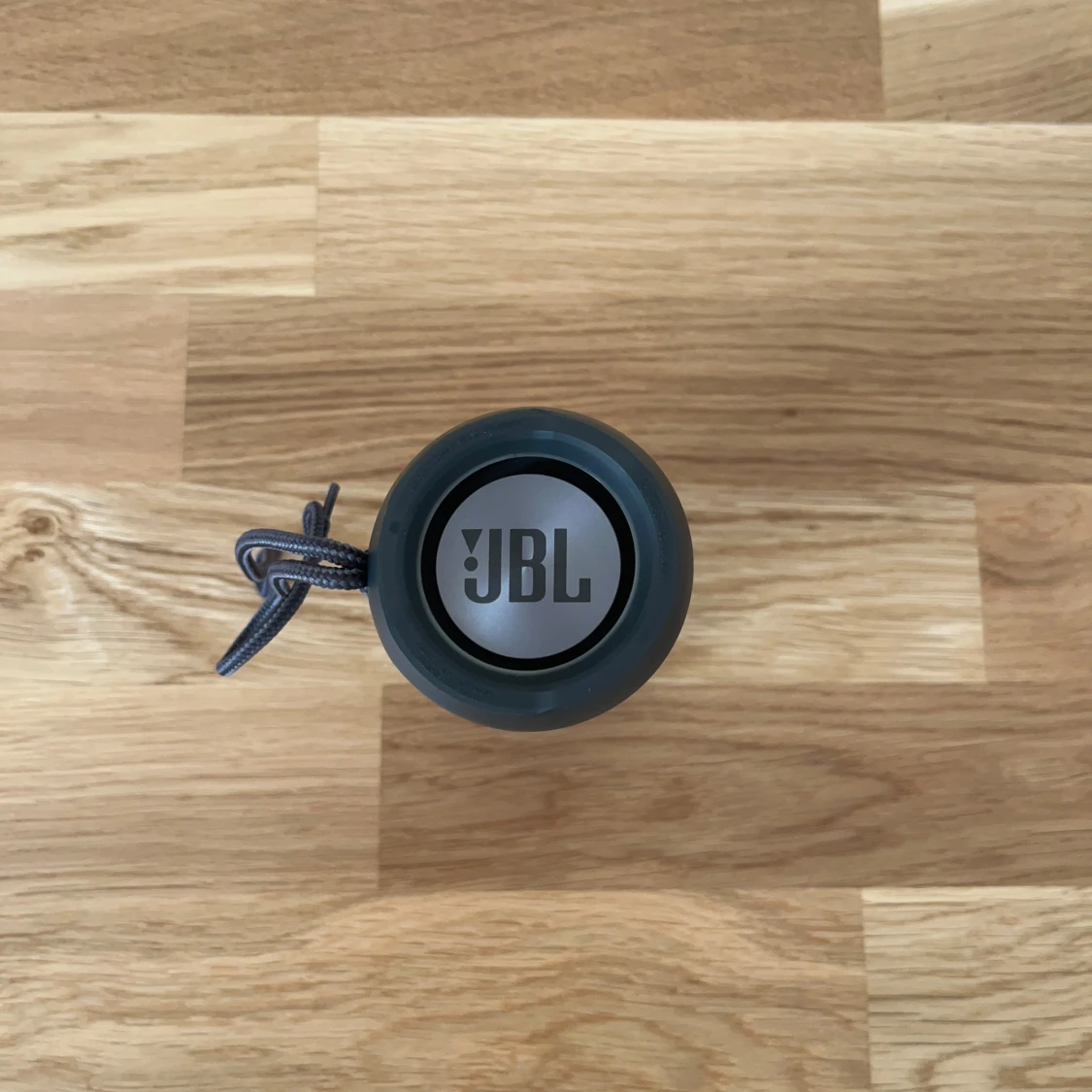 JBL Flip Essential Speaker - 1