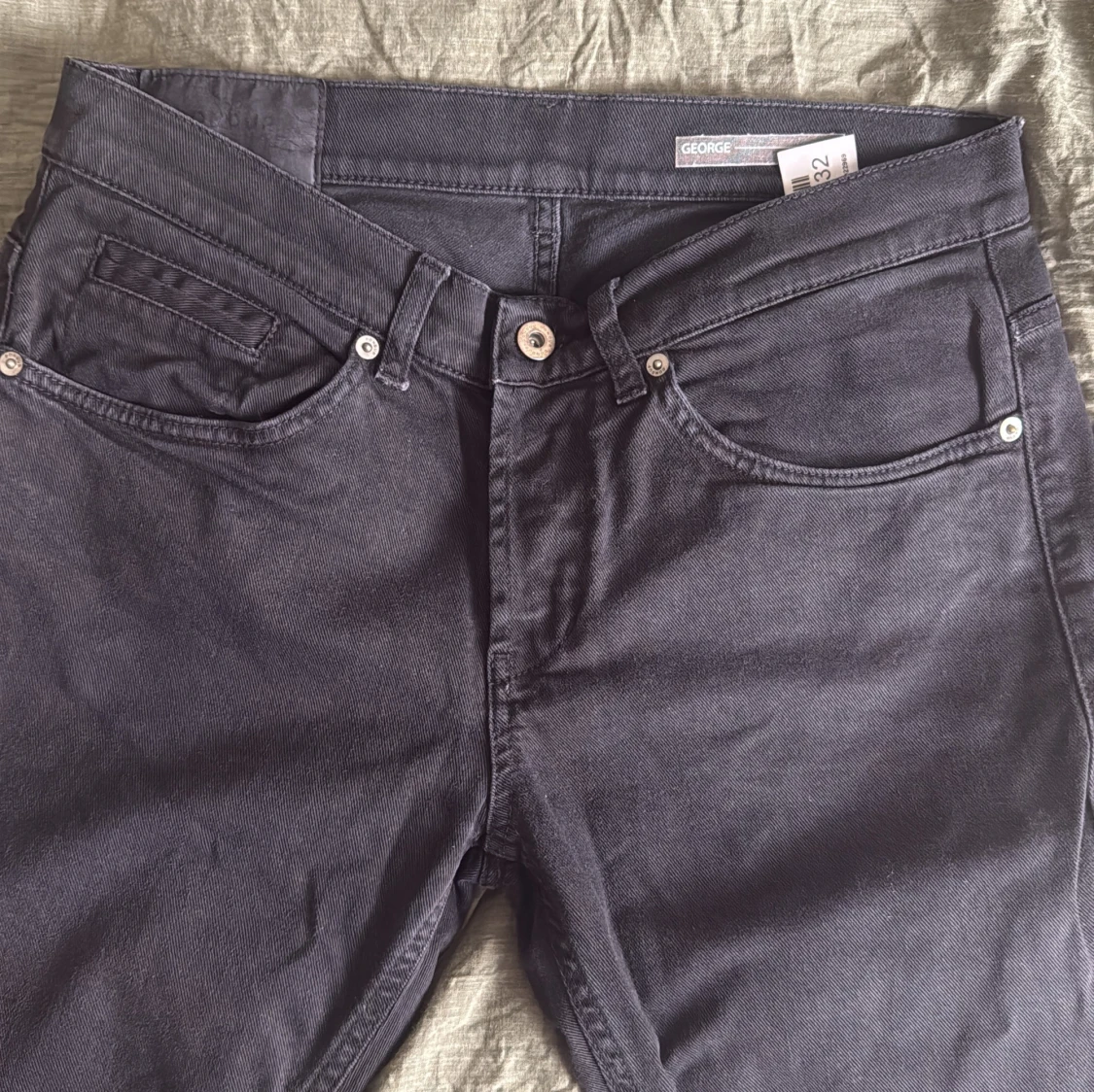 Svarta jeansbyxor från Dondup - 2