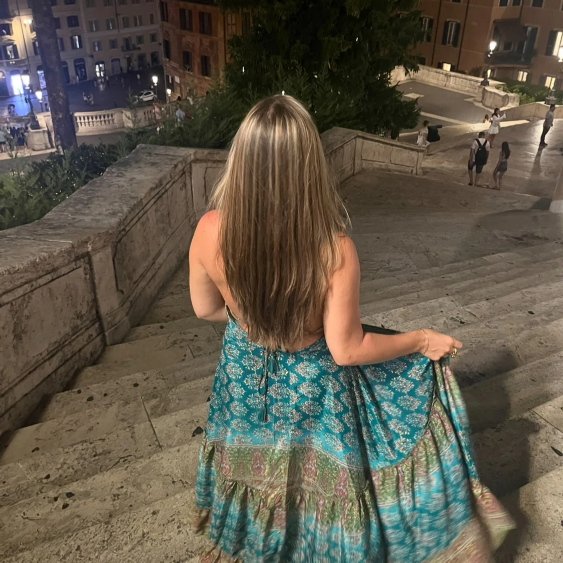 Grön mönstrad långklänning - 1