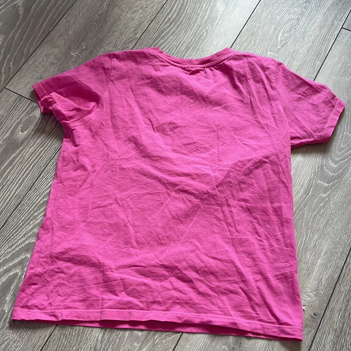 Rosa t-shirt i bomull - 1