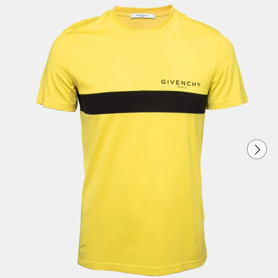 Gul t-shirt från Givenchy med svart detalj