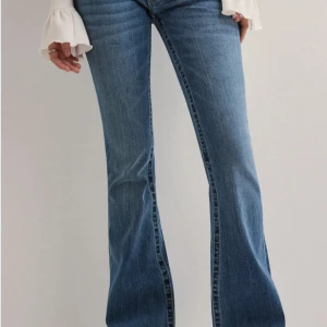 True Religion Jeans - Helt nya superfina True Religion jeans. Aldrig använda, bara testade. Prislappen är borttagen men har sparat den. Säljer pga att jag köpte fel storlek. 😊💕