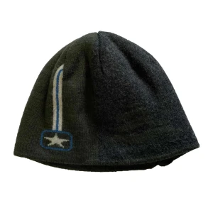 vintage bogner beanie - bra skick. one size / 25 cm bred. 18 cm lång.