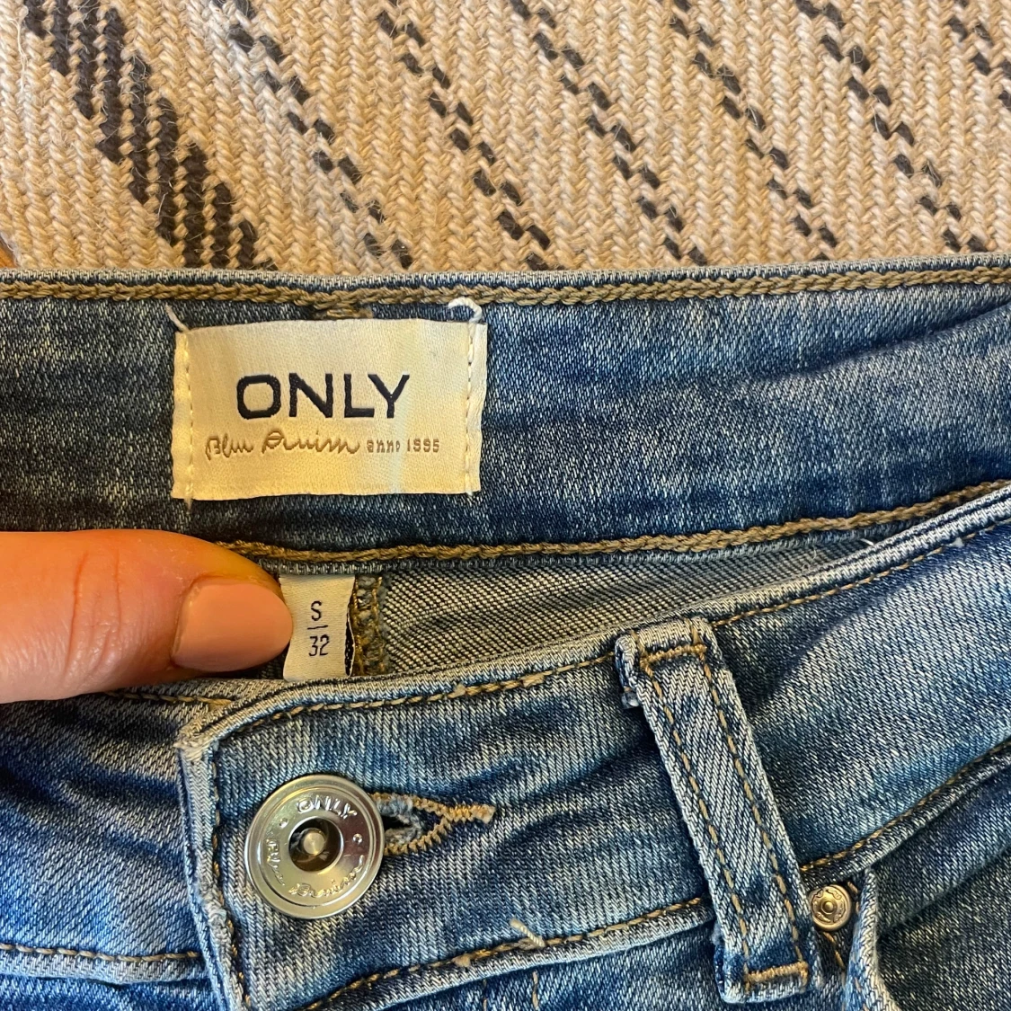 Blå bootcut jeans från ONLY - 2