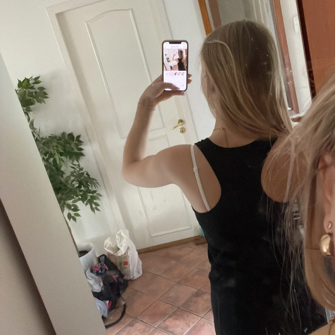 Svart thight tränings linne - 3