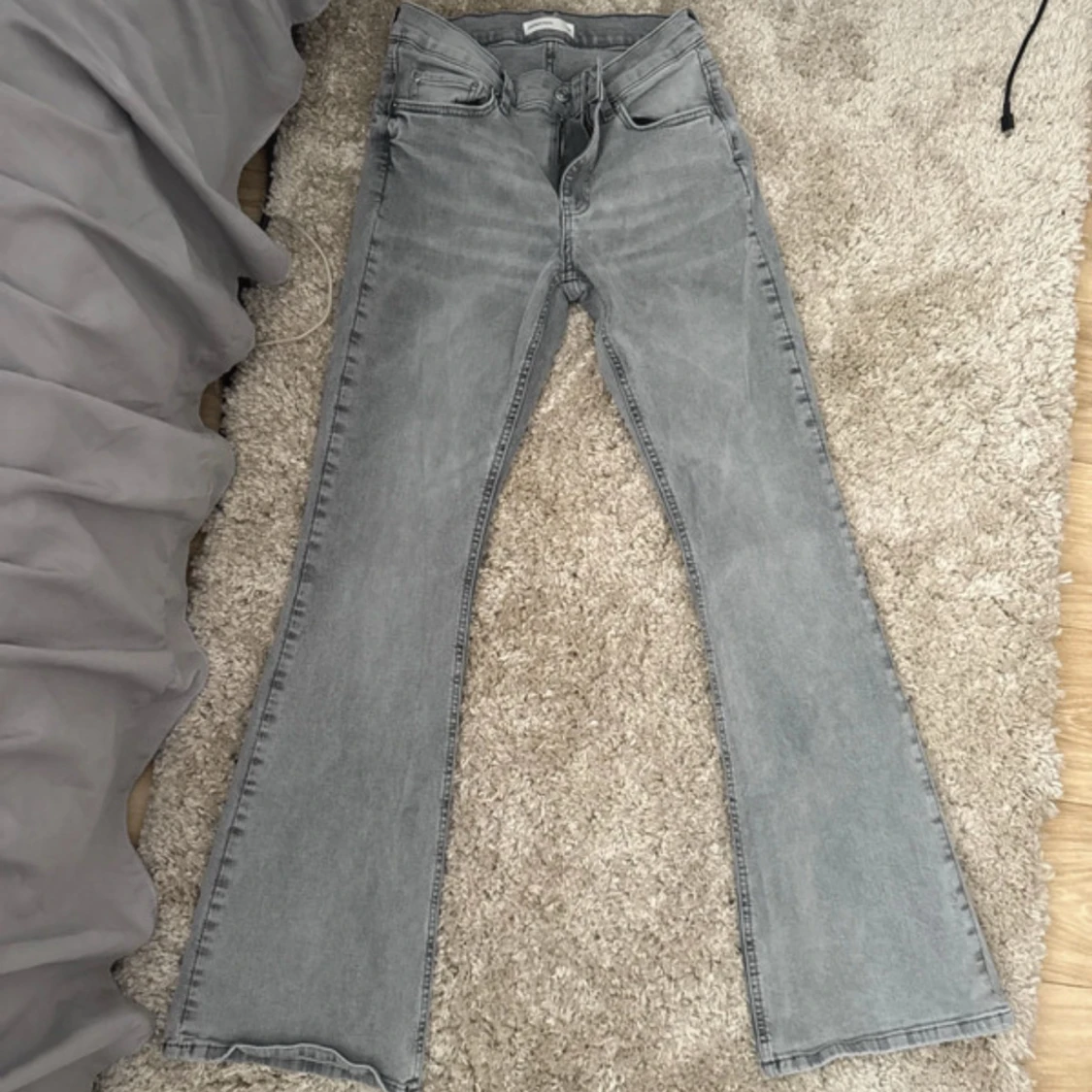 LÅGMIDJADE jeans 