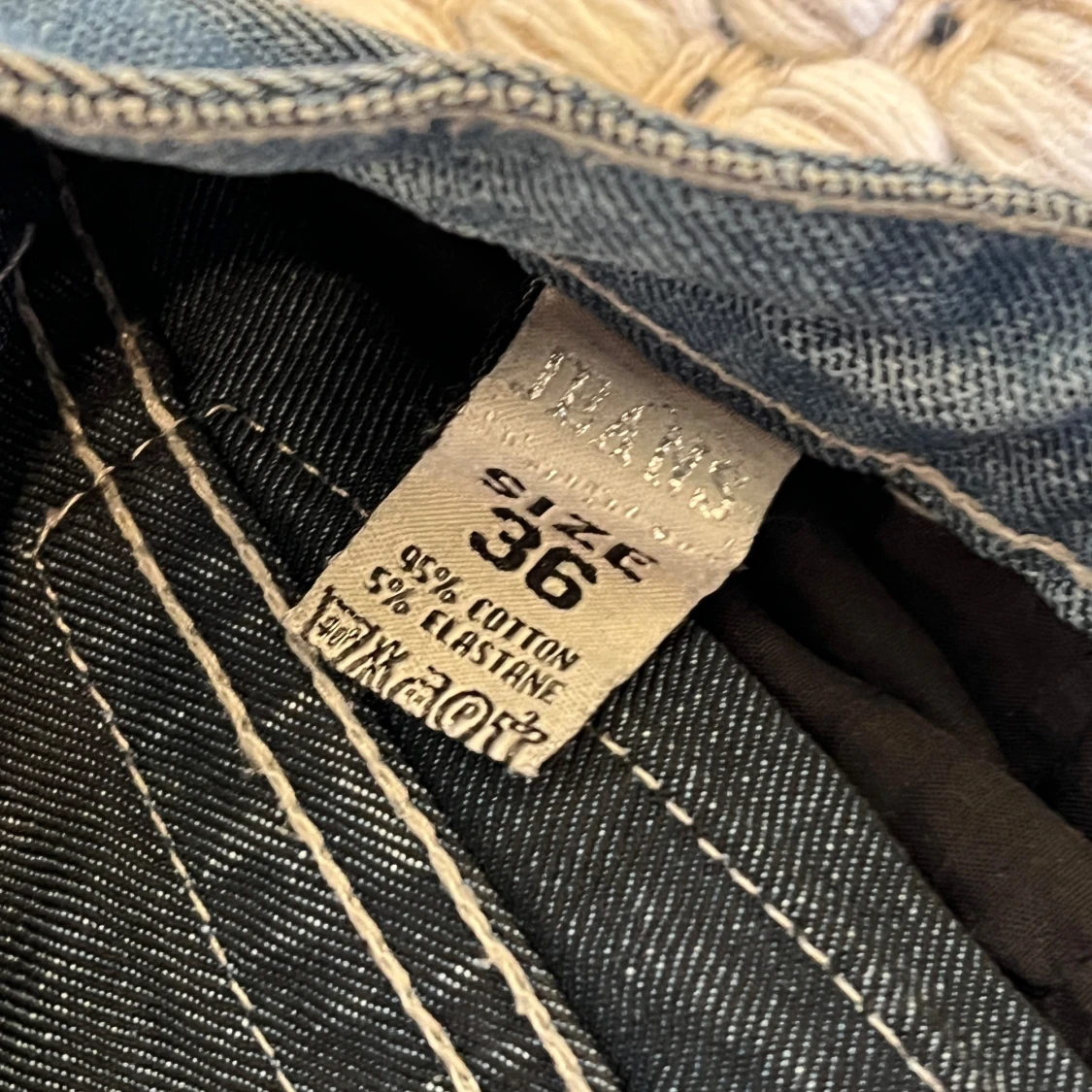 Blå jeansbyxor från Cherry Diffusion - 3