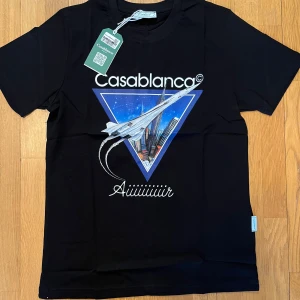 Casablanca T-shirt  - Svart Casablanca T-shirt, ny med tags