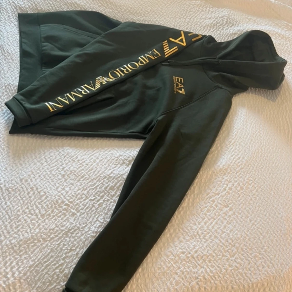 Grön hoodie från Emporio Armani - 2